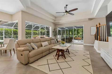 10423 Greenhedges Drive Tampa FL 33626