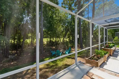 10423 Greenhedges Drive Tampa FL 33626