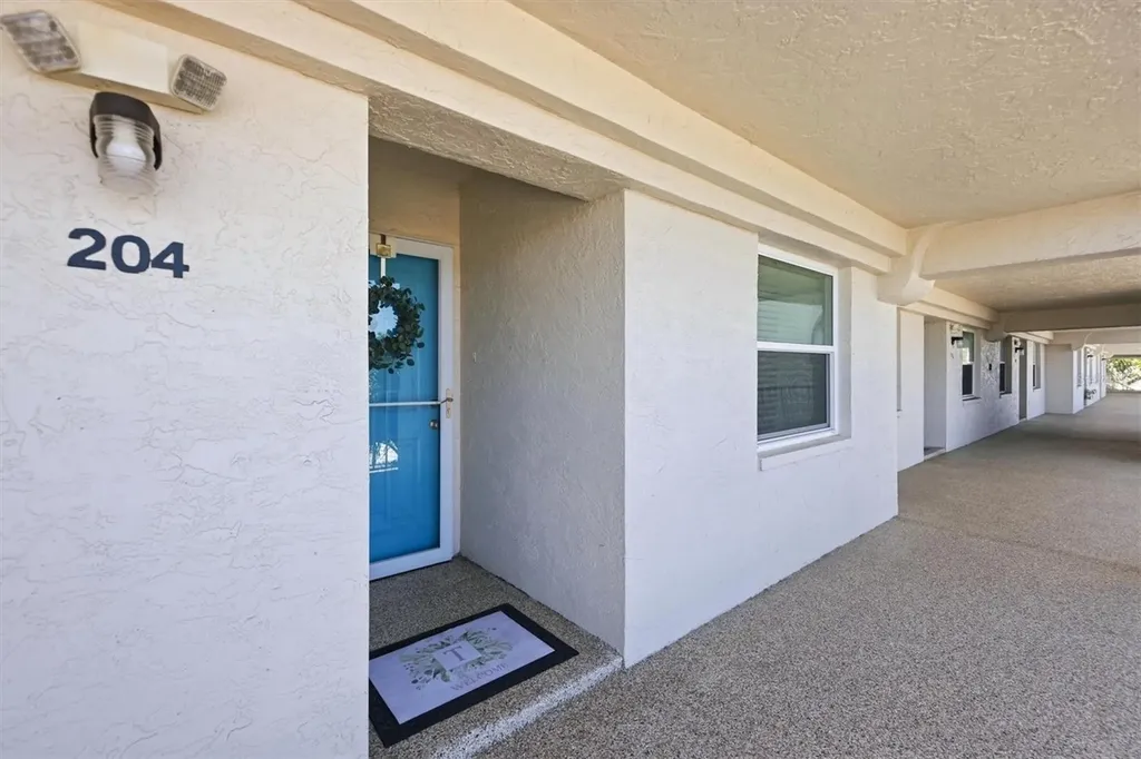 7301 29th Avenue Drive W Bradenton FL 34209