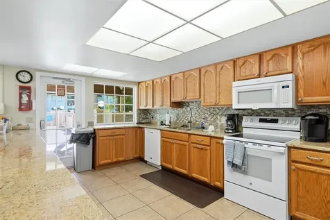 7301 29th Avenue Drive W Bradenton FL 34209