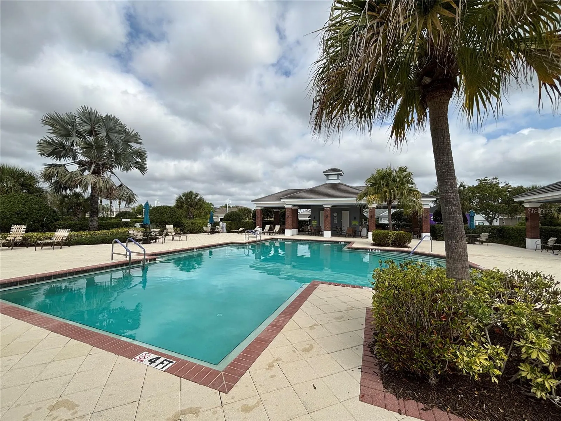 1735 Lake Verona Circle Bradenton FL 34211