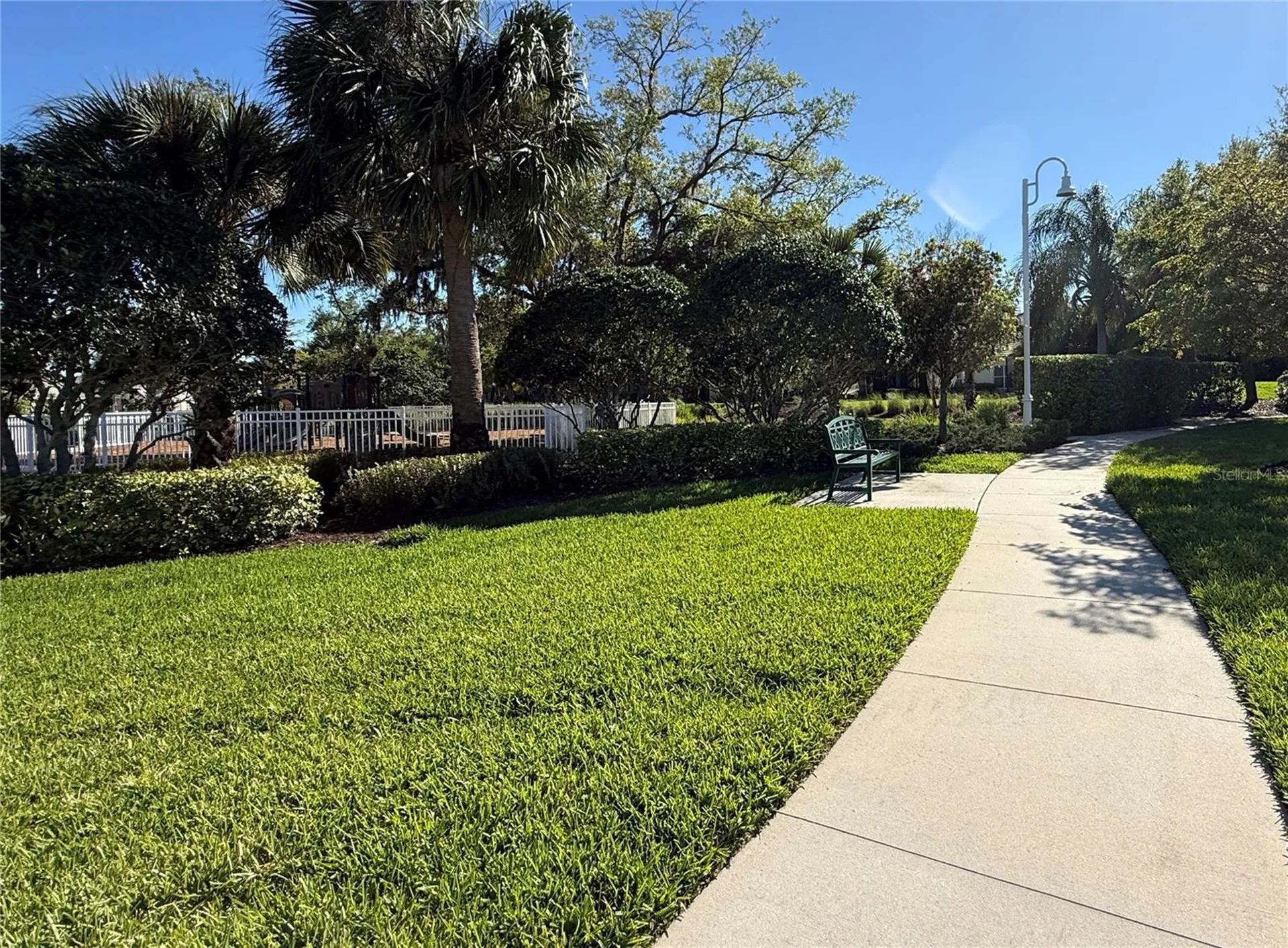 1735 Lake Verona Circle Bradenton FL 34211