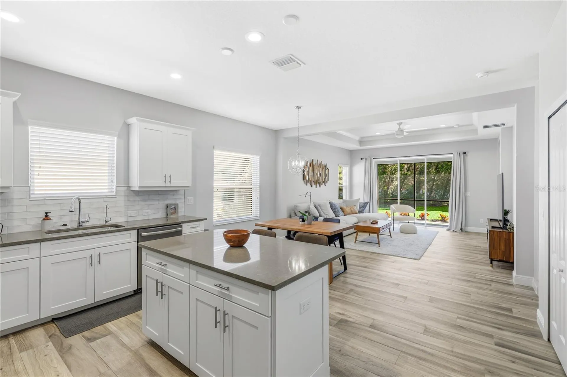 1735 Lake Verona Circle Bradenton FL 34211