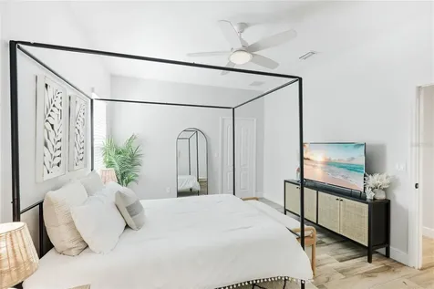 1735 Lake Verona Circle Bradenton FL 34211