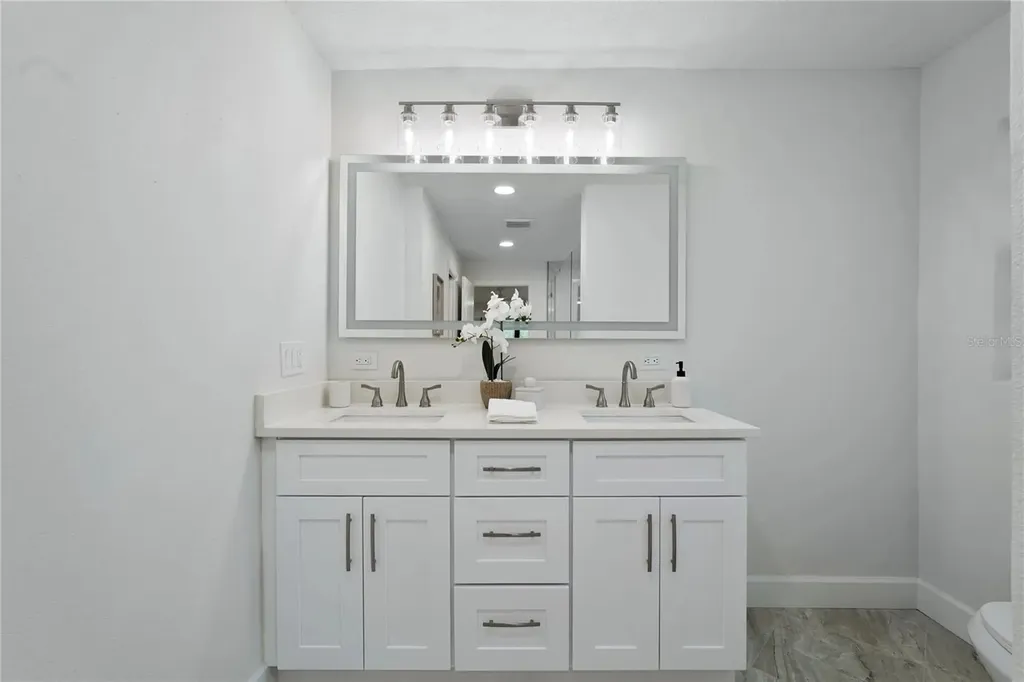 5012 S Deep Water Point Homosassa FL 34448