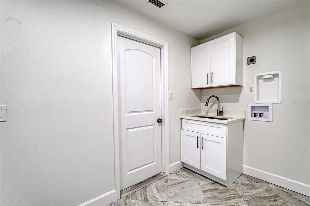 5012 S Deep Water Point Homosassa FL 34448