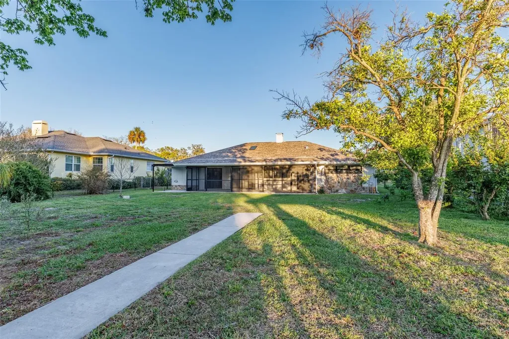 5012 S Deep Water Point Homosassa FL 34448