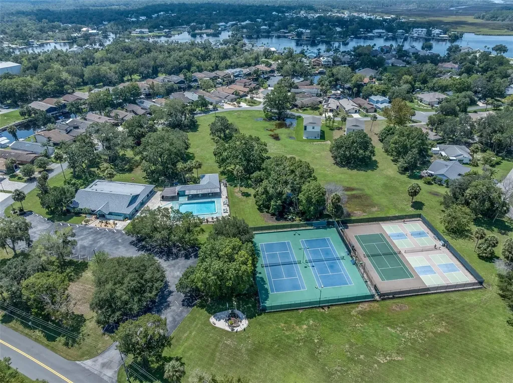 5012 S Deep Water Point Homosassa FL 34448
