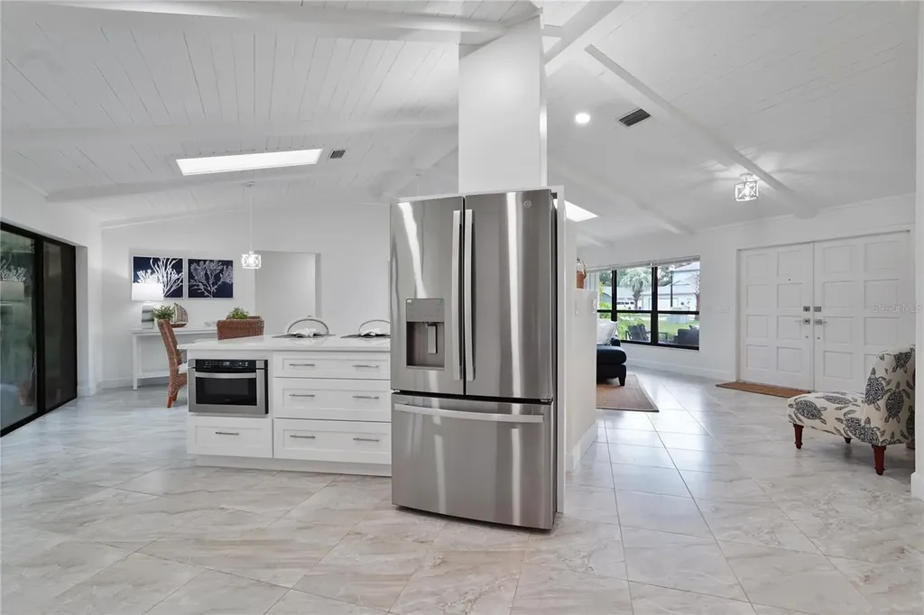 5012 S Deep Water Point Homosassa FL 34448