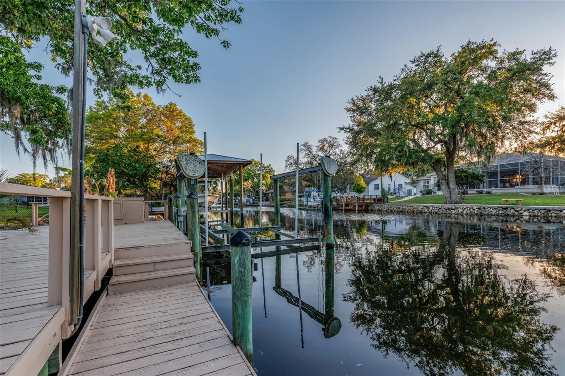 5012 S Deep Water Point Homosassa FL 34448
