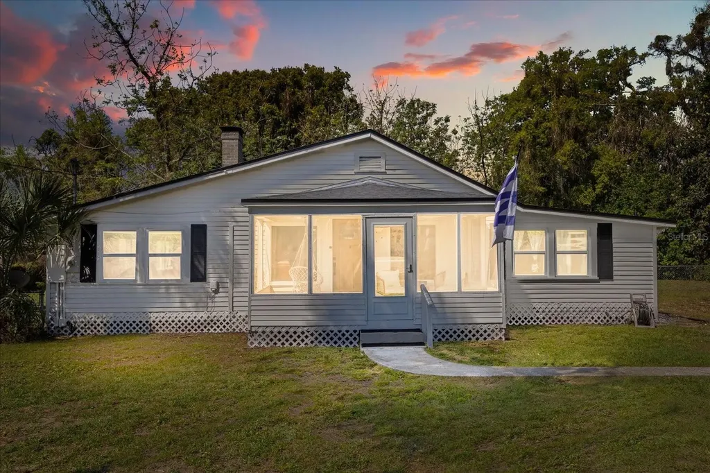 5528 Huron Street Mount Dora FL 32757