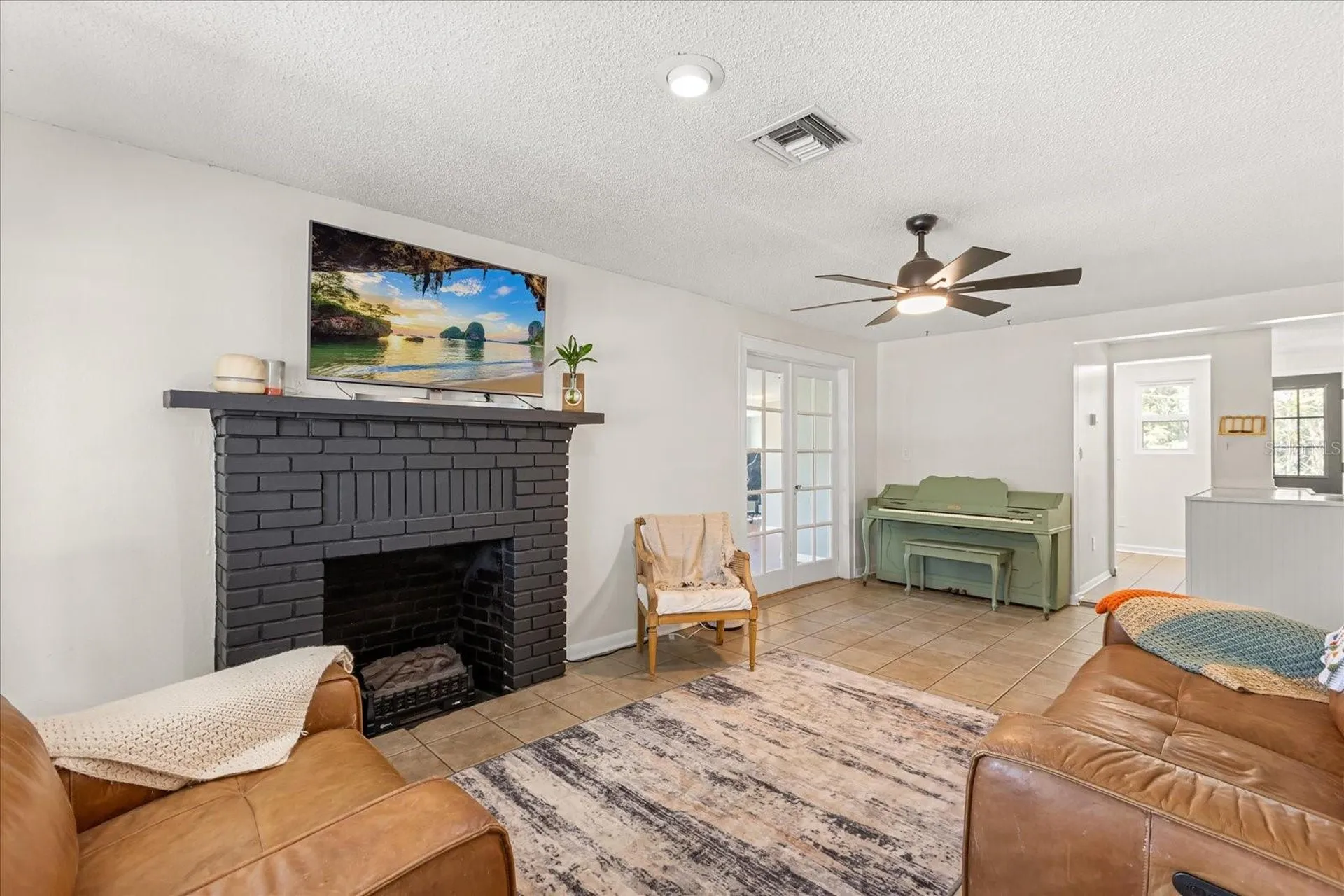 5528 Huron Street Mount Dora FL 32757
