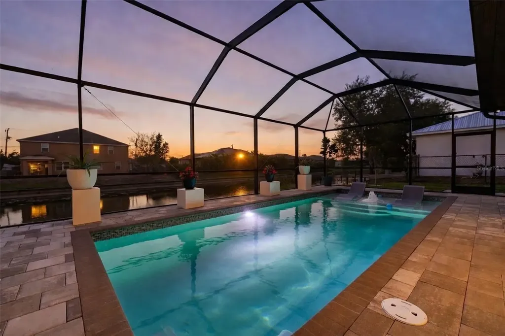 110 SW 21st Terrace Cape Coral FL 33991