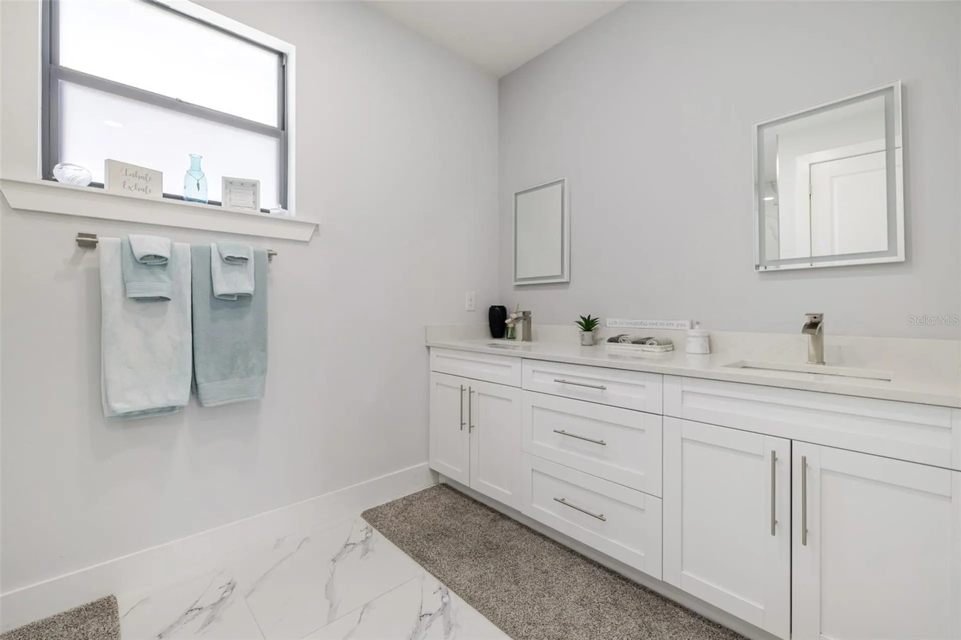 110 SW 21st Terrace Cape Coral FL 33991