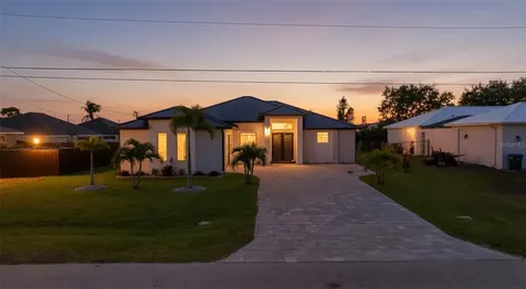 110 SW 21st Terrace Cape Coral FL 33991