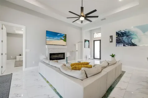 110 SW 21st Terrace Cape Coral FL 33991