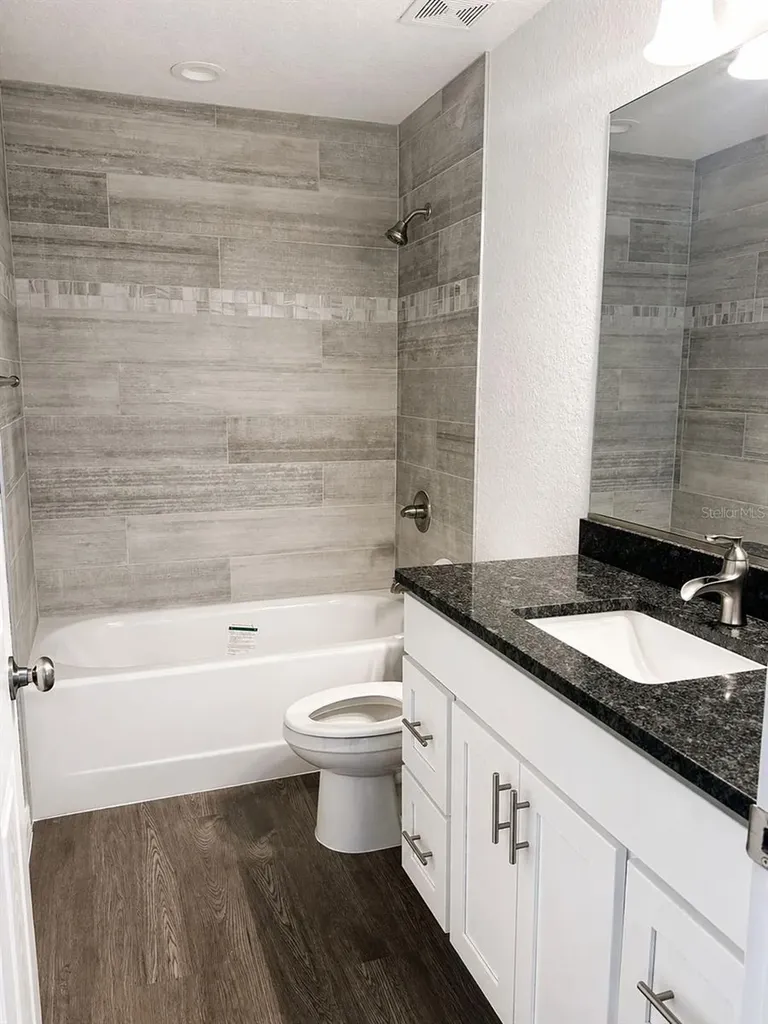 64 Ash Road Ocala FL 34472