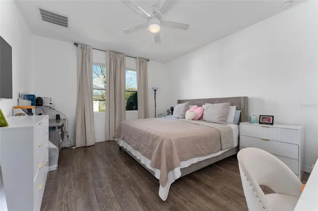 2546 Eagle Bay Boulevard Kissimmee FL 34743