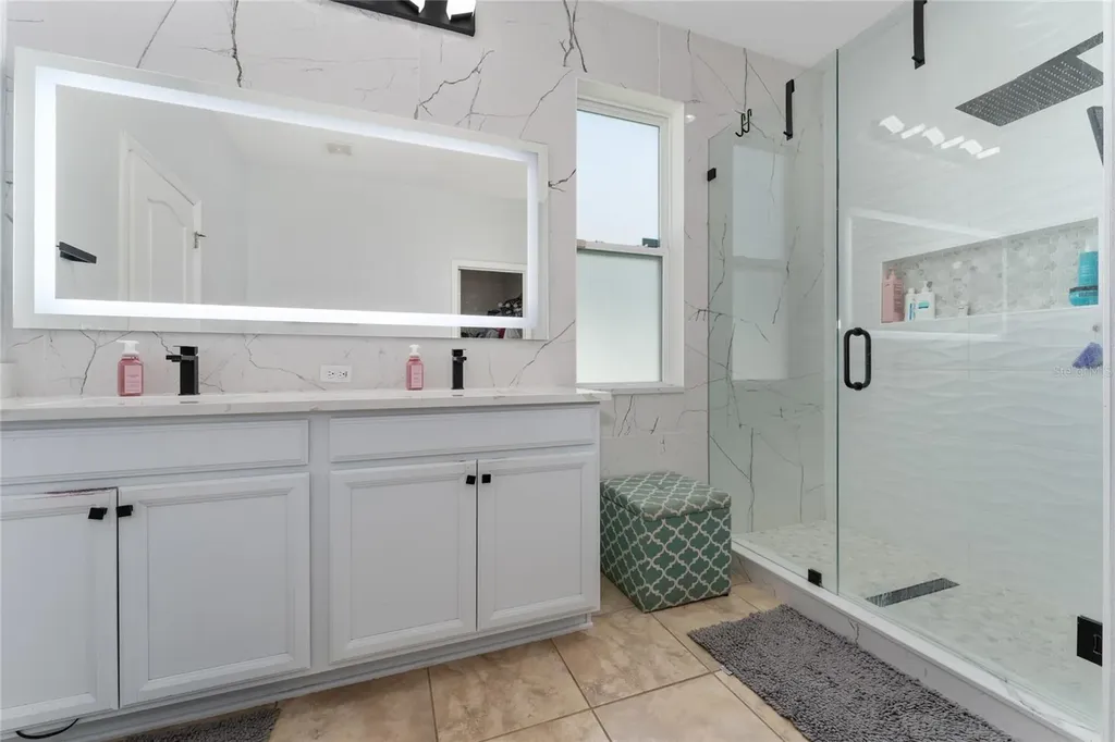 2546 Eagle Bay Boulevard Kissimmee FL 34743