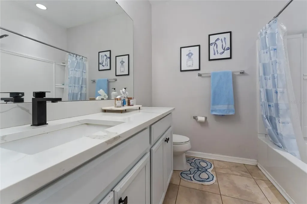 2546 Eagle Bay Boulevard Kissimmee FL 34743