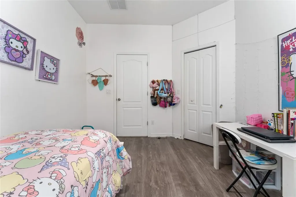 2546 Eagle Bay Boulevard Kissimmee FL 34743