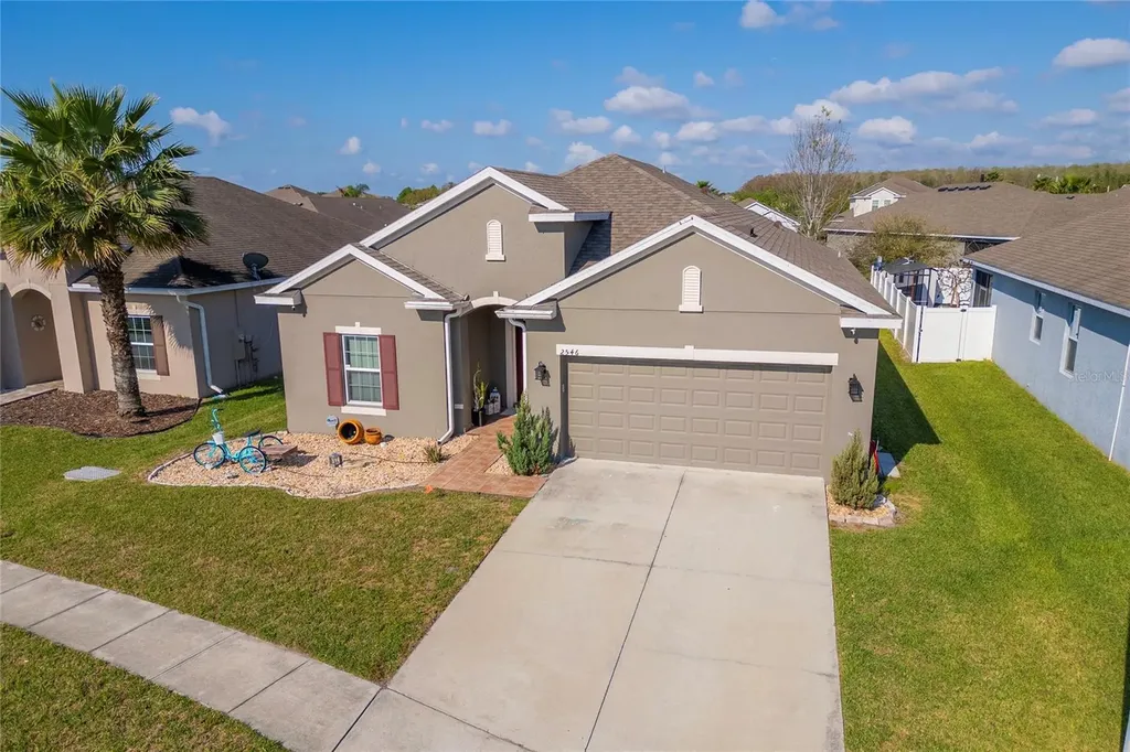 2546 Eagle Bay Boulevard Kissimmee FL 34743