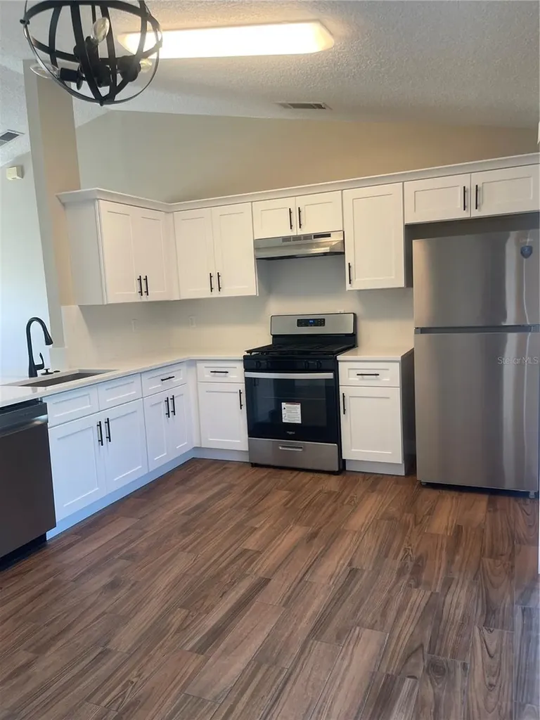 18 Starling Drive Daytona Beach FL 32117