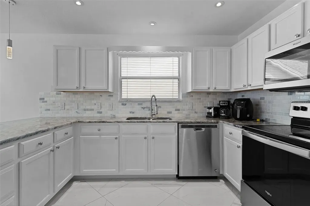 2051 Palo Alto Avenue The Villages FL 32159