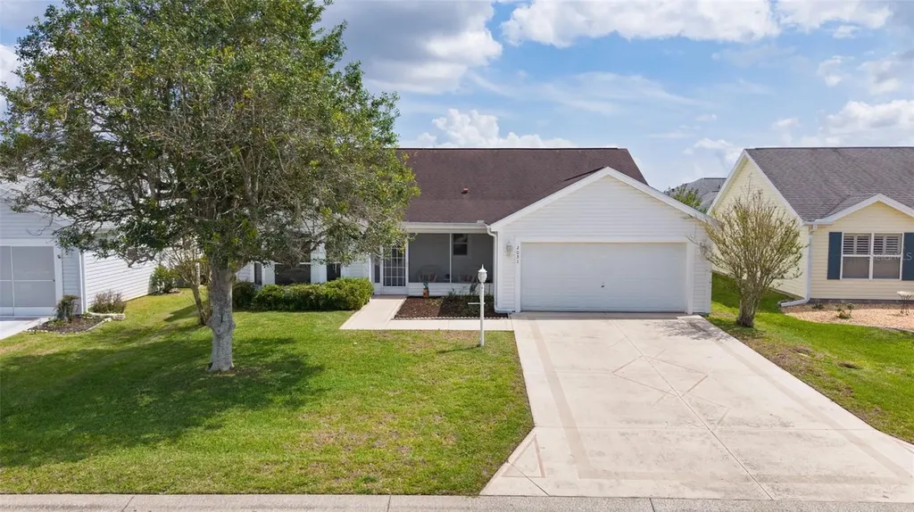 2051 Palo Alto Avenue The Villages FL 32159