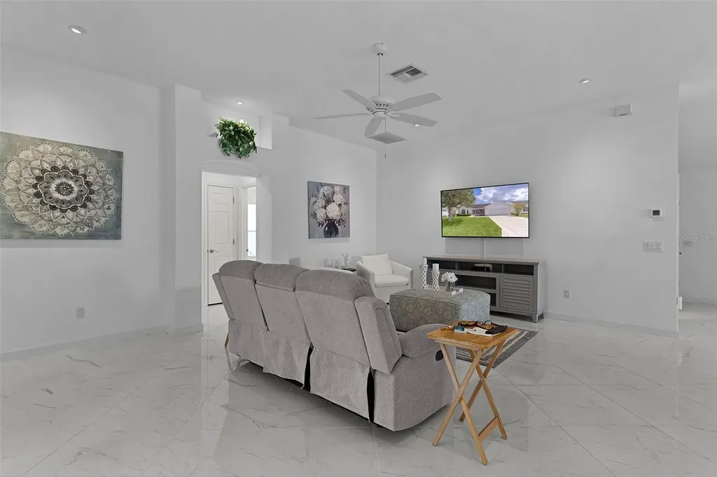 2051 Palo Alto Avenue The Villages FL 32159