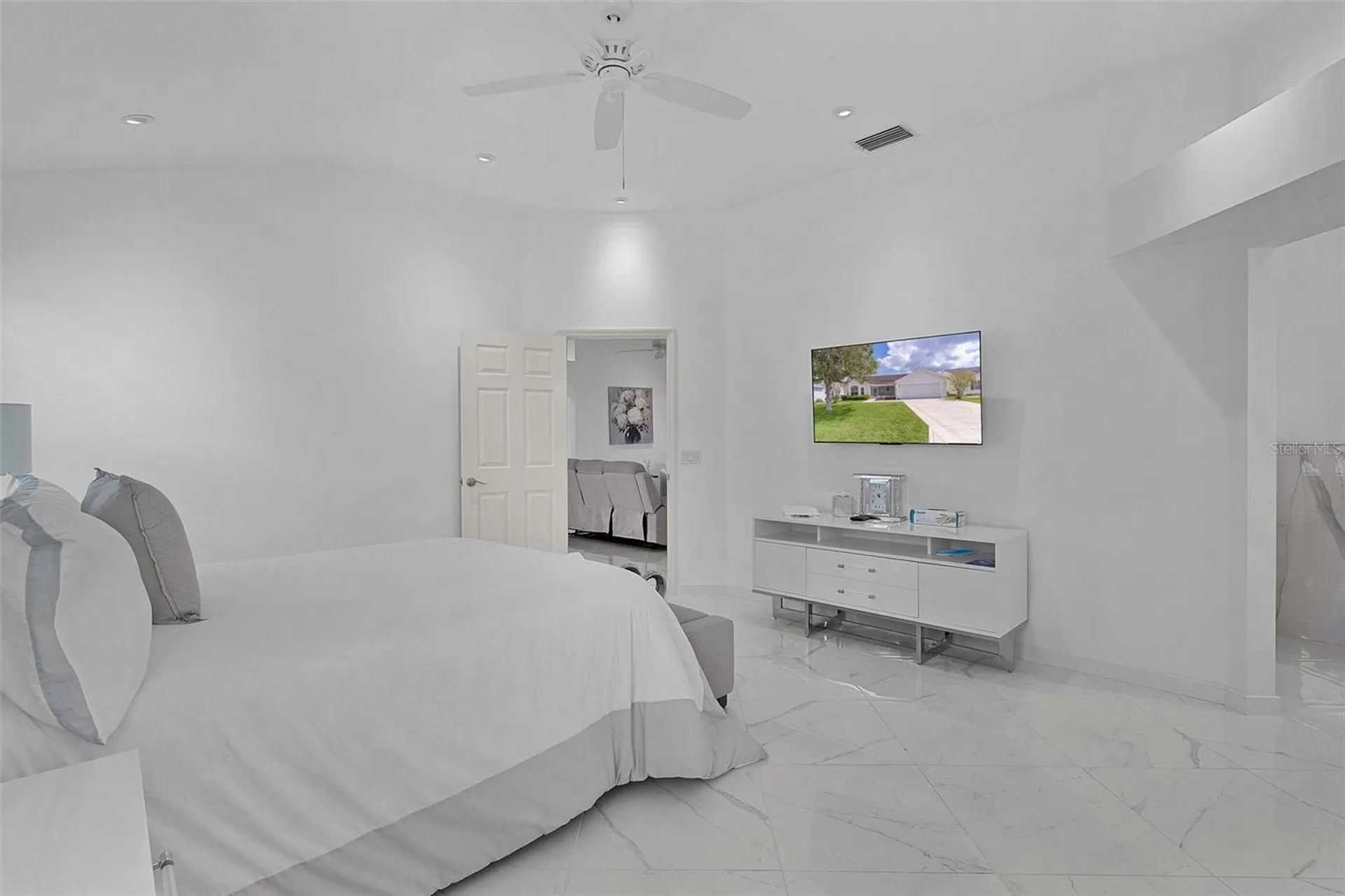 2051 Palo Alto Avenue The Villages FL 32159