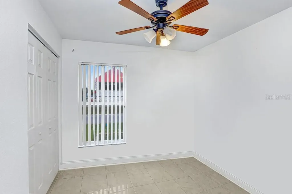 6923 N Himes Avenue Tampa FL 33614