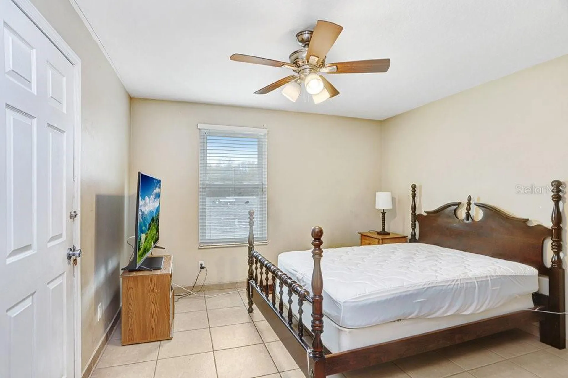 6923 N Himes Avenue Tampa FL 33614