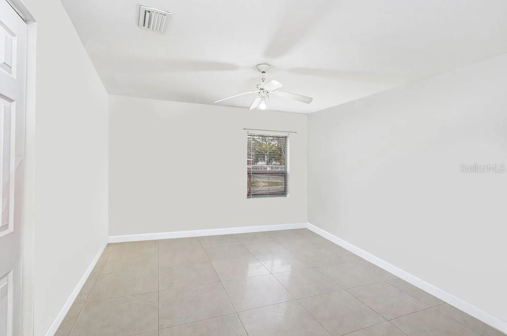 6923 N Himes Avenue Tampa FL 33614