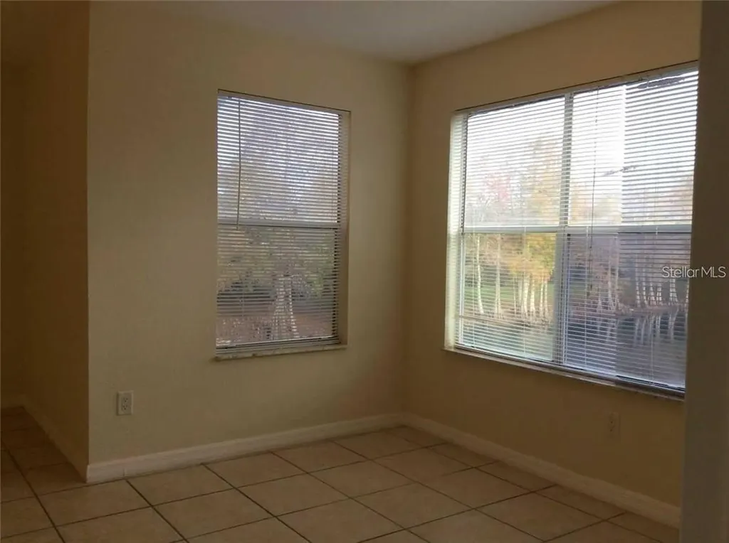 5713 Gatlin Avenue Orlando FL 32822