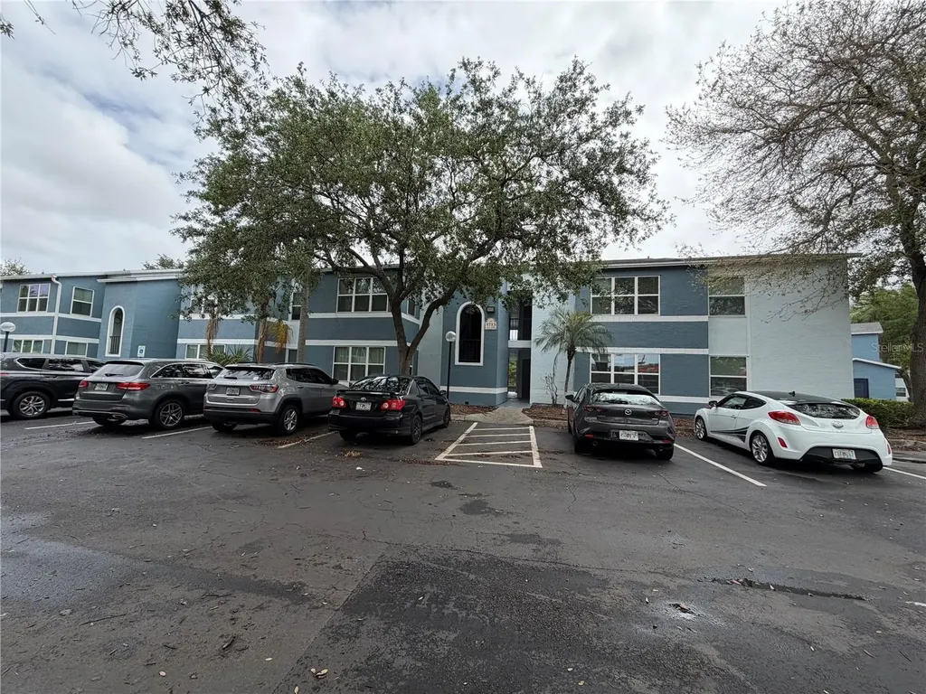 5713 Gatlin Avenue Orlando FL 32822