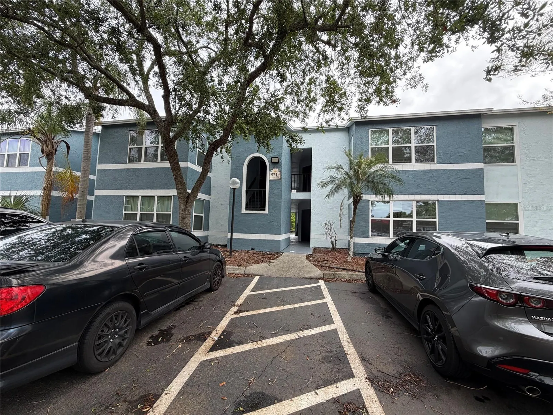 5713 Gatlin Avenue Orlando FL 32822
