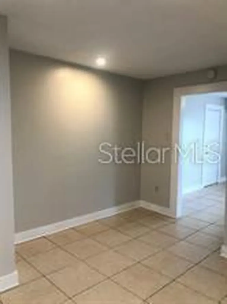 1113 S Park Avenue Sanford FL 32771