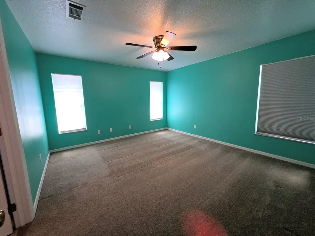 2076 Newtown Road Groveland FL 34736