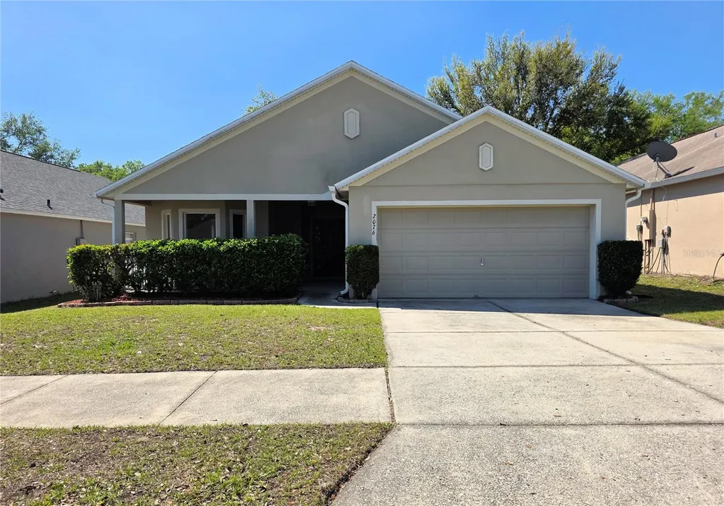 2076 Newtown Road Groveland FL 34736