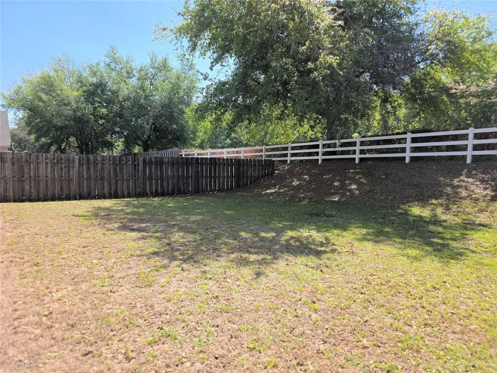 2076 Newtown Road Groveland FL 34736