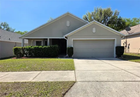 2076 Newtown Road Groveland FL 34736