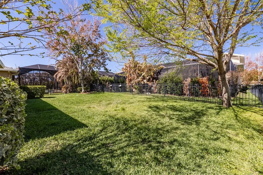 5927 Jasper Glen Drive Lithia FL 33547