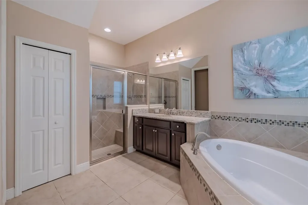 5927 Jasper Glen Drive Lithia FL 33547