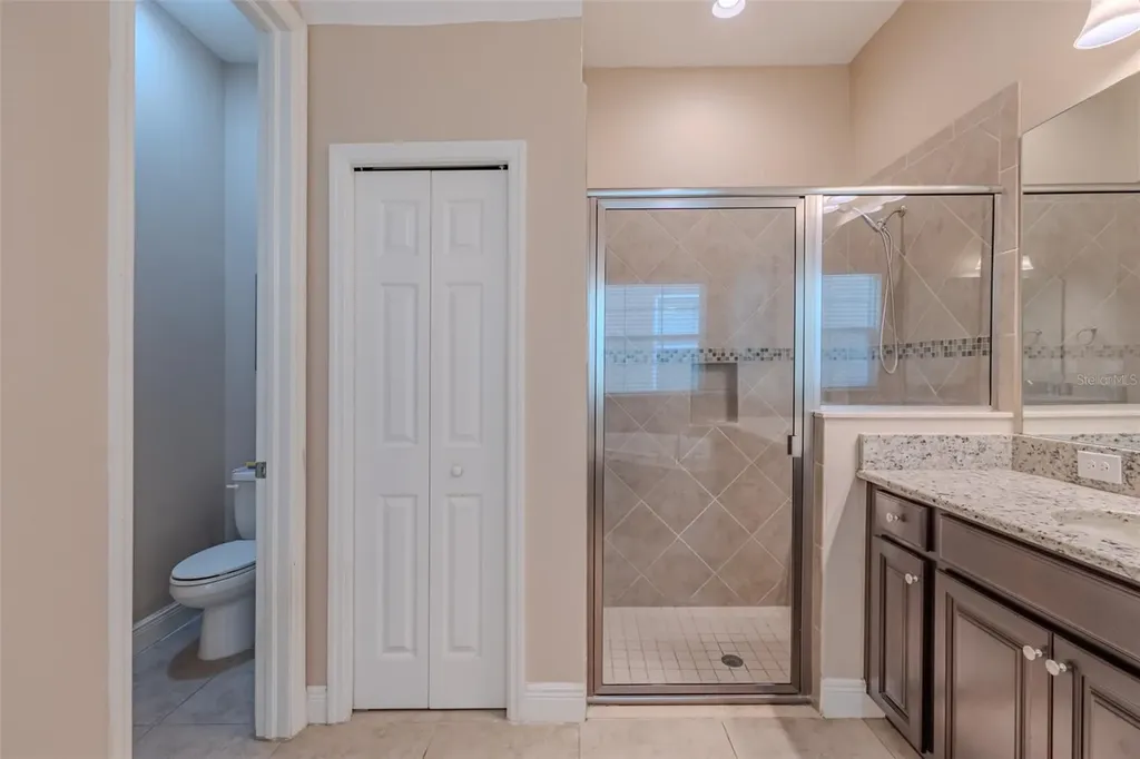5927 Jasper Glen Drive Lithia FL 33547
