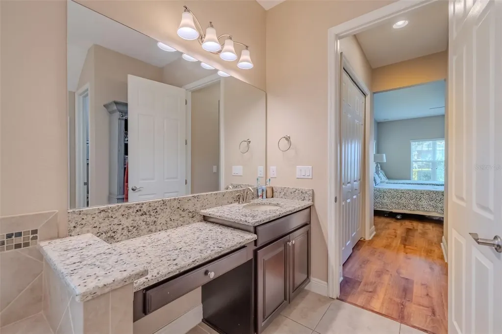 5927 Jasper Glen Drive Lithia FL 33547
