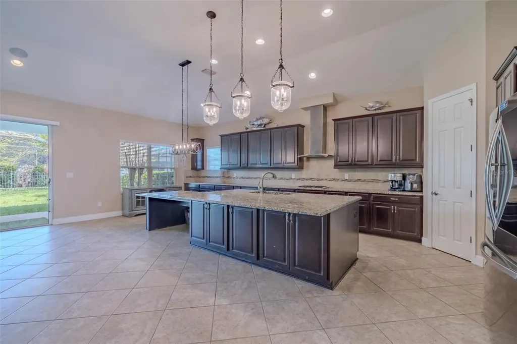 5927 Jasper Glen Drive Lithia FL 33547