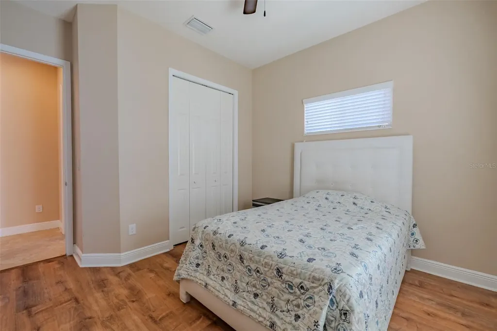 5927 Jasper Glen Drive Lithia FL 33547
