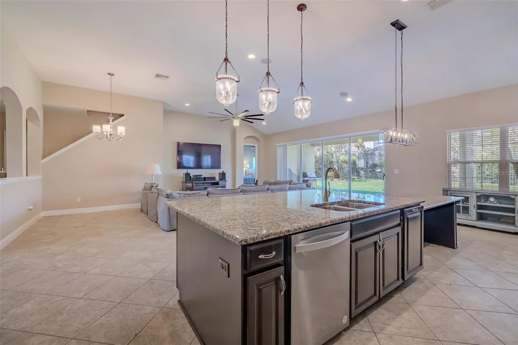 5927 Jasper Glen Drive Lithia FL 33547