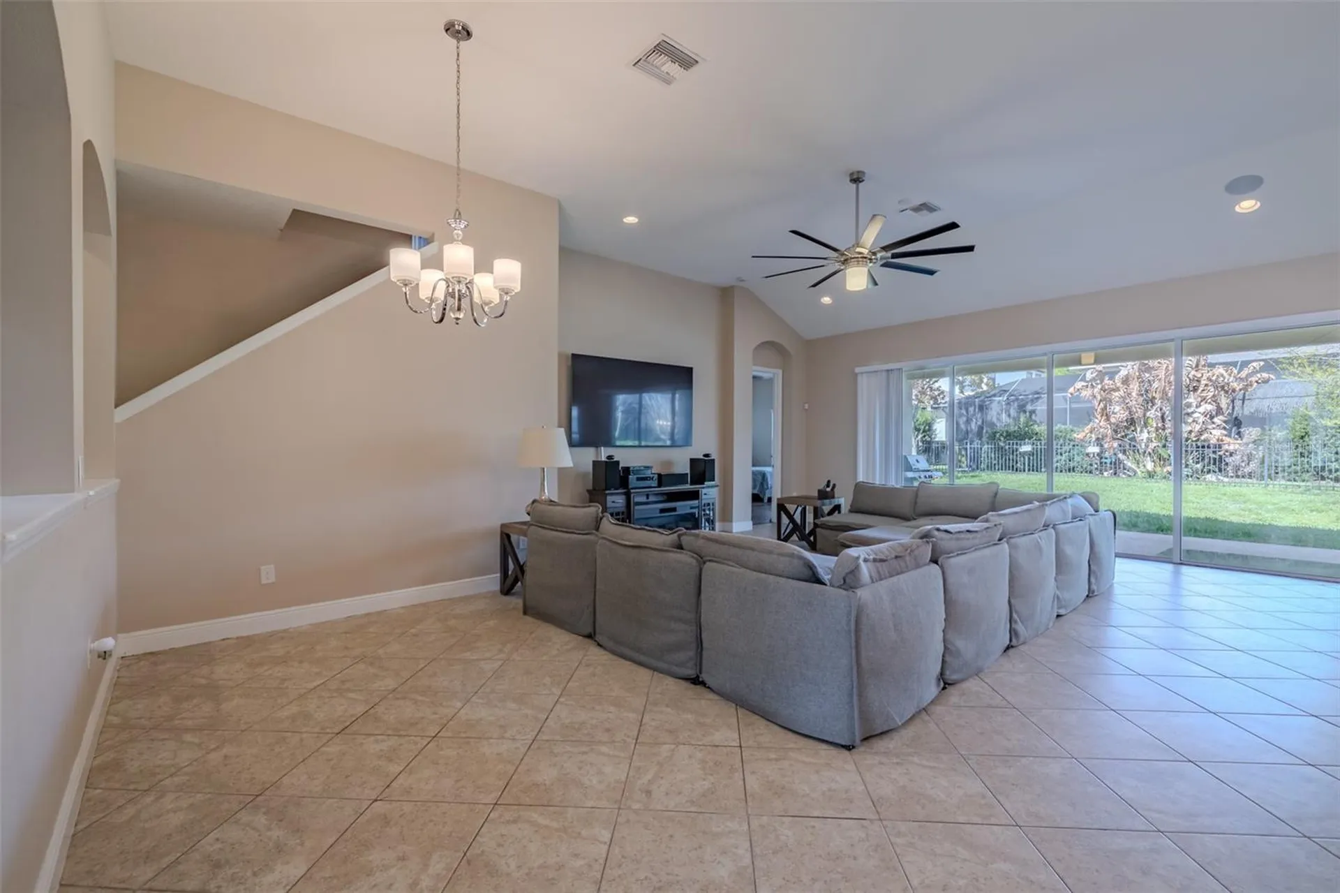 5927 Jasper Glen Drive Lithia FL 33547